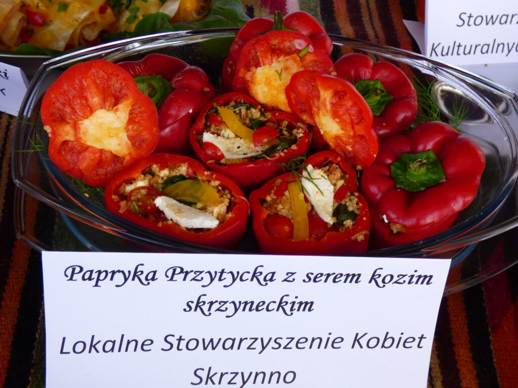 Papryka Przytycka z serem kozim Skrzyneckim