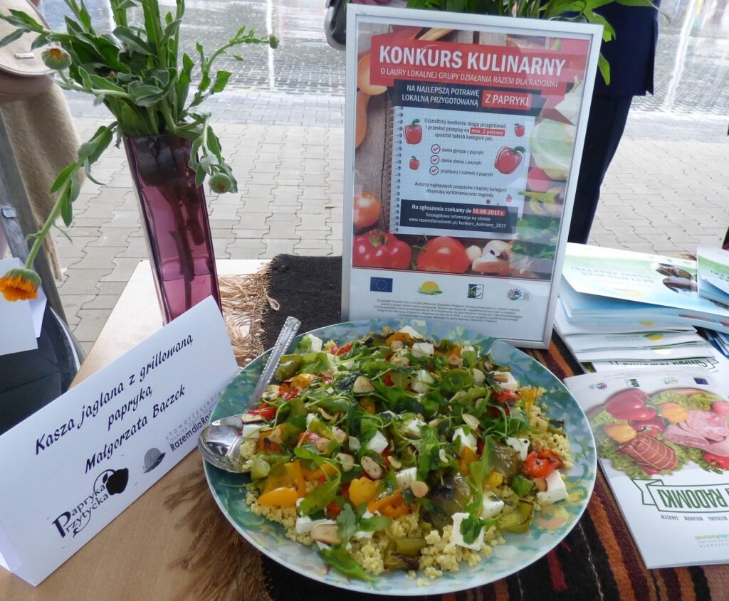 Kasza jaglana z grillowaną papryką